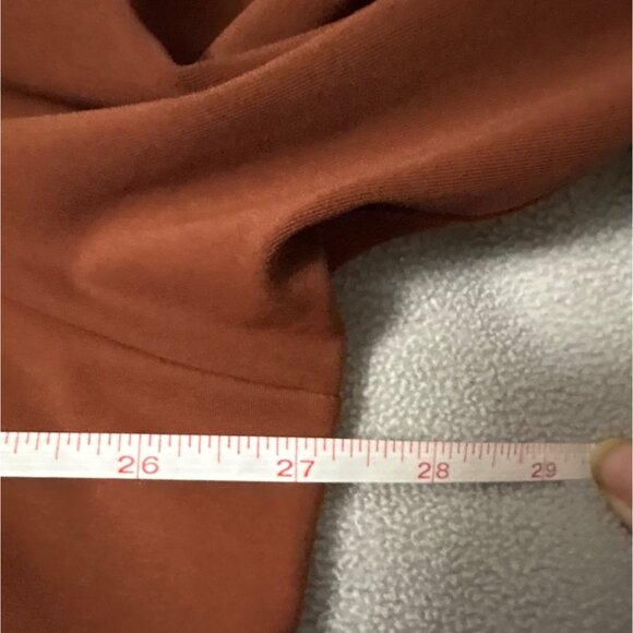 Nike Dri-Fit Yoga Brown Relaxed Fit Womens Top 3X Nylon/Spandex Off-Shoulder - Picture 6 of 7